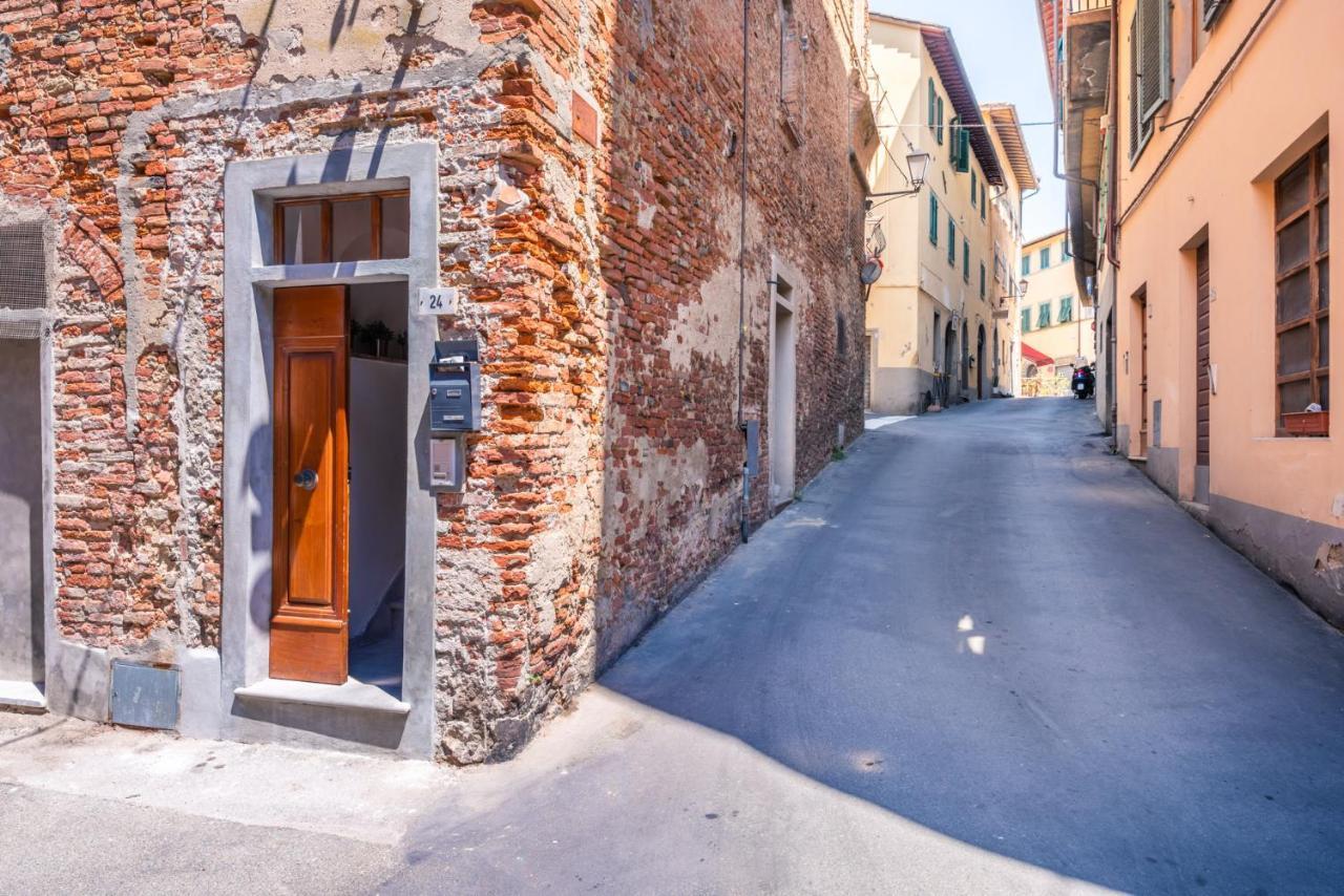 Lui Tuscany Loft ซานมีเนียโต ภายนอก รูปภาพ