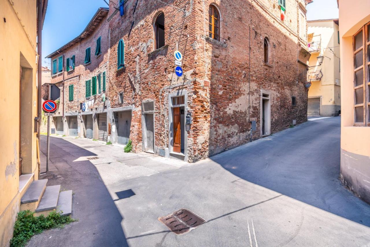 Lui Tuscany Loft ซานมีเนียโต ภายนอก รูปภาพ