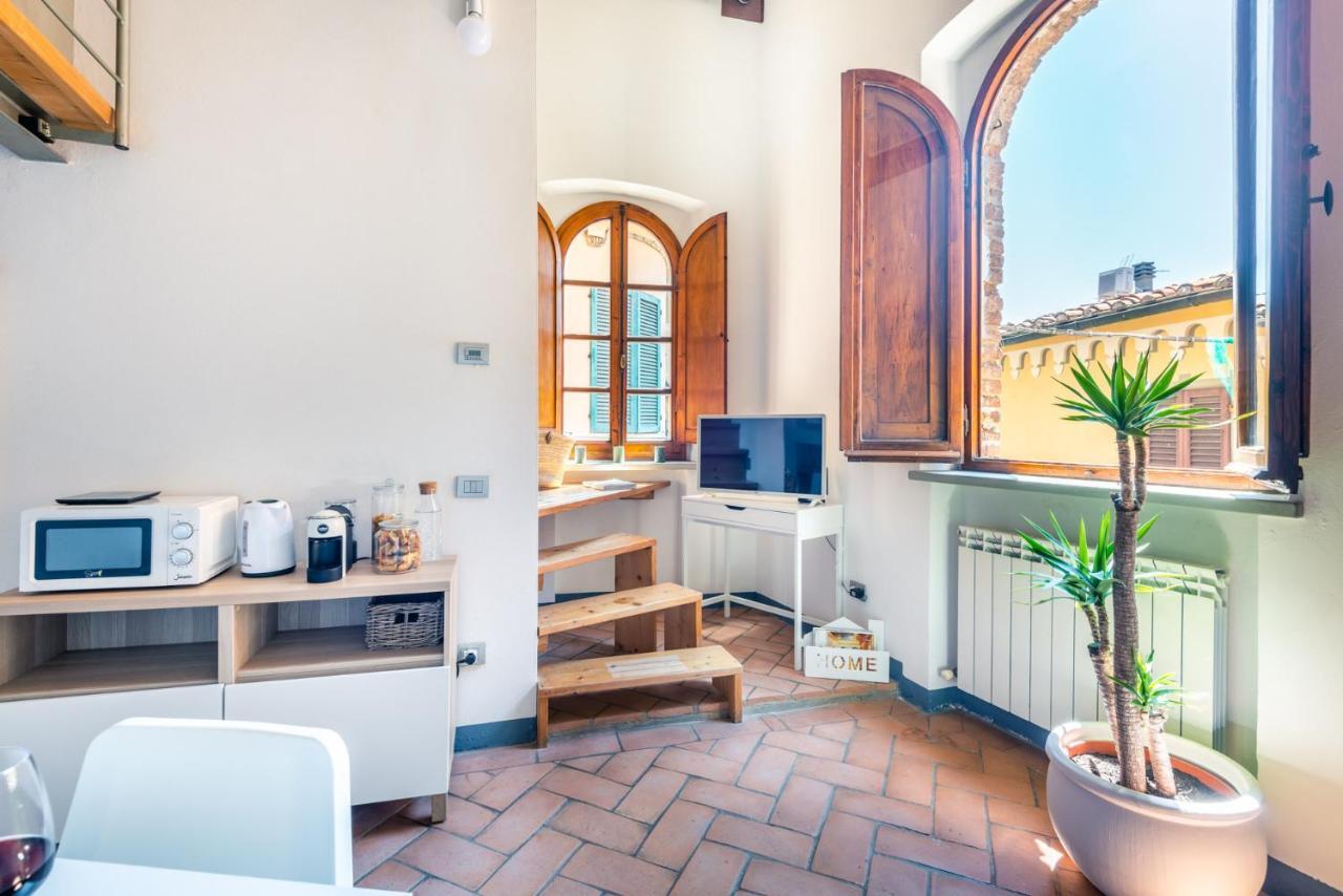 Lui Tuscany Loft ซานมีเนียโต ภายนอก รูปภาพ